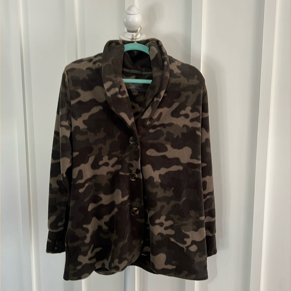 Cuddl Duds Jackets & Blazers - Cuddl Duds fleece jacket